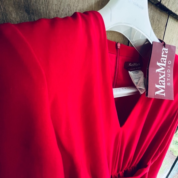 MaxMara ๐ฎ๐น Studio Mammola Draped Red Cady Designer Dress - Picture 15 of 15